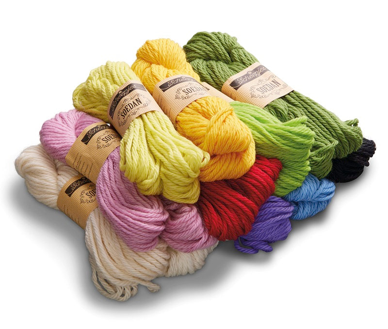 100% Virgin Wool Chunky Weight Yarn